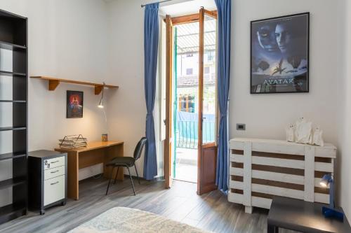 GuestHost - Lights, Camera, Action! - Florence Apt