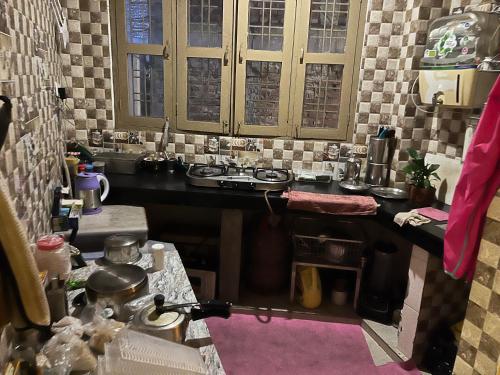 Nhà bếp/bếp nhỏ tại Santushti