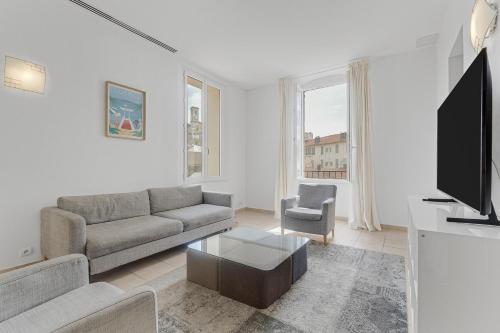 Spacieux 4 chambre Forville, à 5 minutes du palais