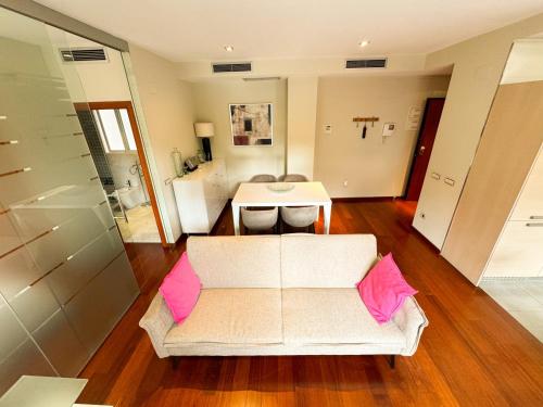 Moderno Apartamento en la Plaza del Tossal