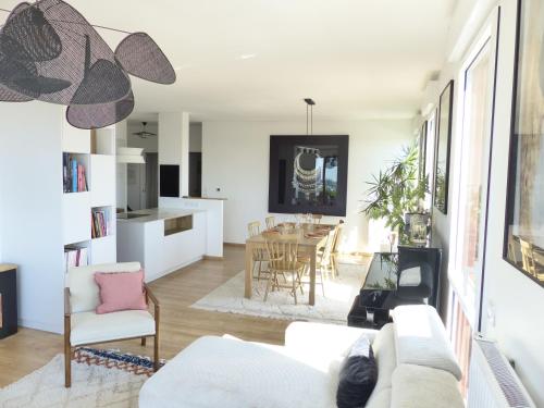 Le Belvédère - Appartement de standing, 2 chambres et parking