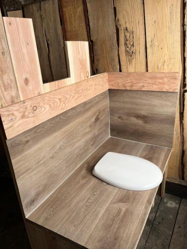 Photo de la galerie de l'établissement Cabane atypique, à Ludesse