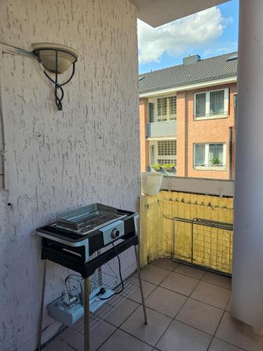 Fotografie z fotogalerie ubytování Apartment in Krefeld City with Balcony v destinaci Krefeld