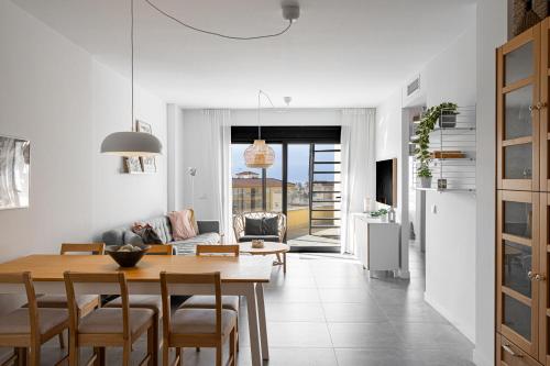 Marinsa Beach,3 bed penthouse