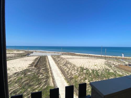 PREMIERE LIGNE OCEAN APPART STANDING 50M2 2 Chambres