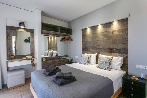 Villa Alpha by Villa Plus