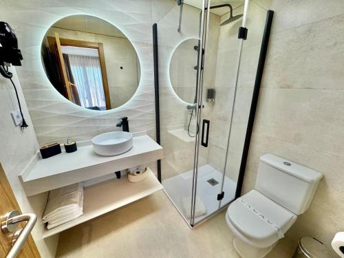 Koupelna v ubytování Hotel Ávila Diró