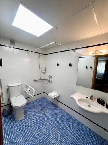 Koupelna v ubytování Hotel Ávila Diró