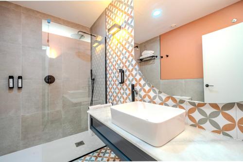 ITC Madrid by Soho Boutique photo 9