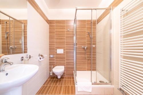 Un baño de Hotel Vyhlídka