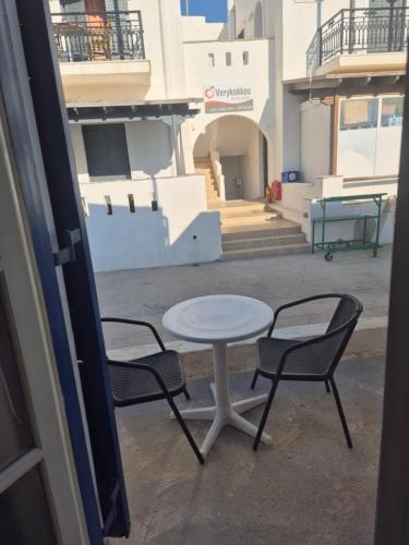 Balkón nebo terasa v ubytování Room Stelios On The Beach