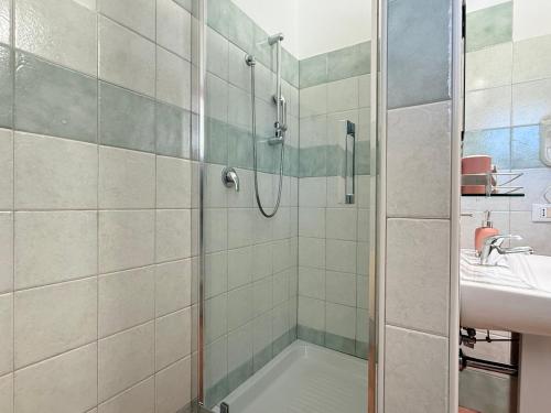 Koupelna v ubytování Green Hotel "I Mandorli di Dommos"