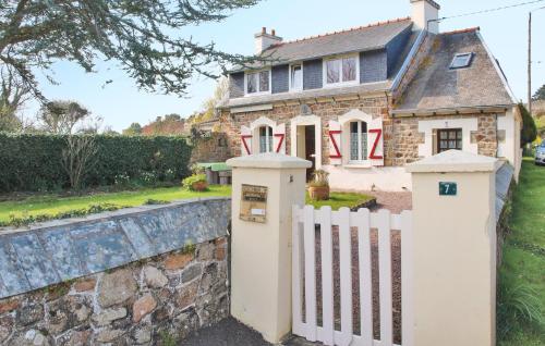 Holiday Home Pleubian Ef-1633