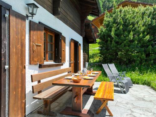 Fotografie z fotogalerie ubytování Chalet Notre Rêve by Interhome v destinaci Zinal