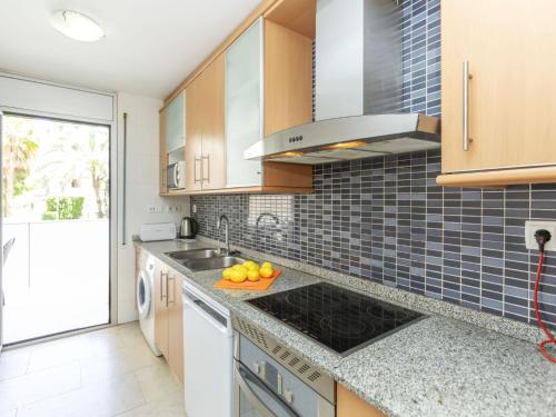 Apartment Aquaria 5 by Interhome