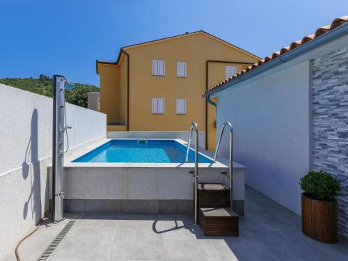 Apartment Tatiana by Interhome