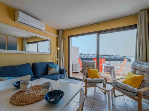 Apartment Palmyra-3 by Interhome