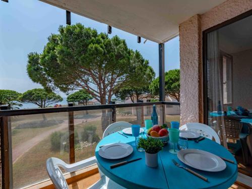 Apartment Antigua-6 by Interhome