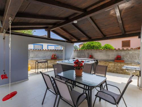 Χώρος καθιστικού στο Holiday Home Mauro by Interhome