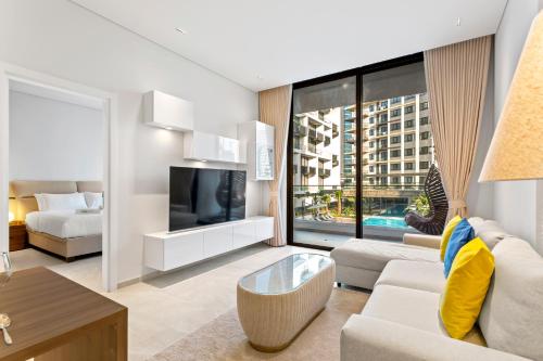 Chic Retreat 1Bedroom with Pool view