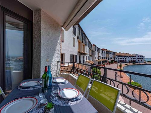 Apartment Sombrero-3 by Interhome