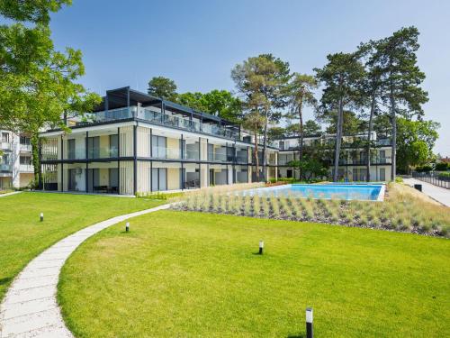 Kolam renang di atau dekat dengan Apartment Marina Lelle by Interhome