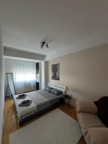 Кровать или кровати в номере Beautiful 3 bedroom mountain view appartement