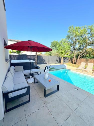 Photo de la galerie de l'établissement Somptueuse villa de luxe, jacuzzi et piscine, à Teyran