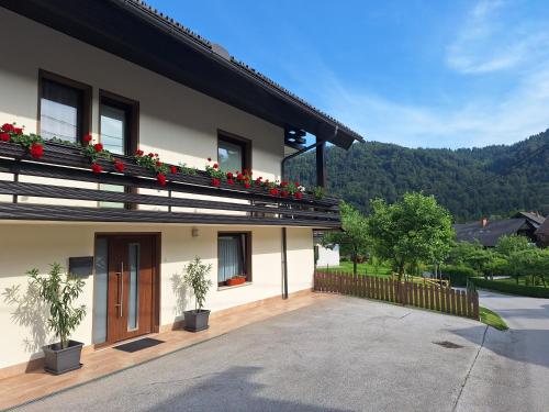 Apartma P&B