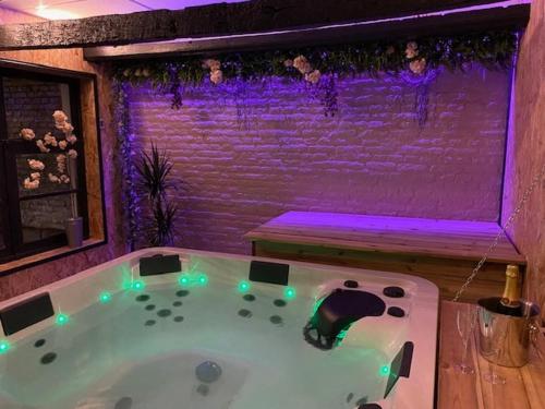 Foto Gîte et SPA La Poterne 1