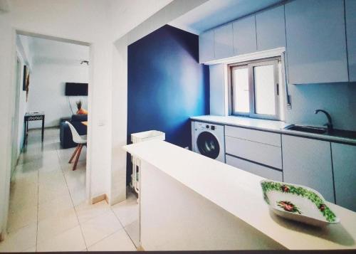 Casa dos Sinos Beach Apartment 1 with Roof Terrace