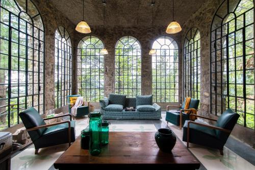 Posezení v ubytování Villa I Tigli - by MyHomeInComo