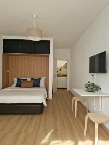 Home 5