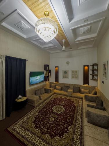 Arabic majlis style 3bed house