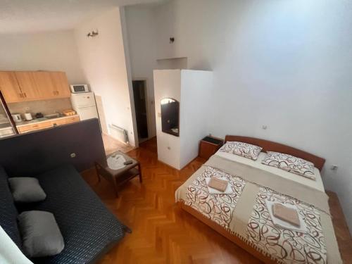 Studio apartment Đana