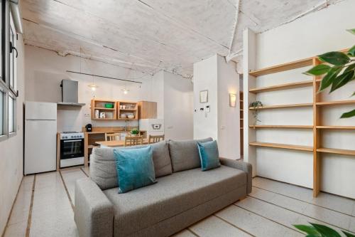 Cosy flat with good connections - Luis Ruiz 2