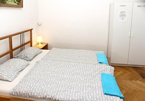 Postel nebo postele na pokoji v ubytování Prague-1 Hostel