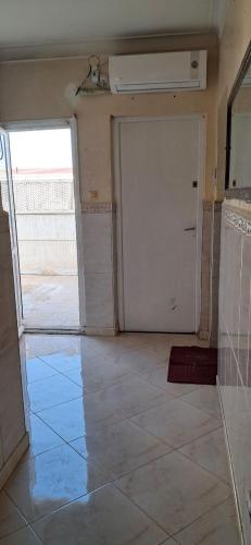 Fotografie z fotogalerie ubytování Appartement F3 avec terasse v destinaci Mostaganem