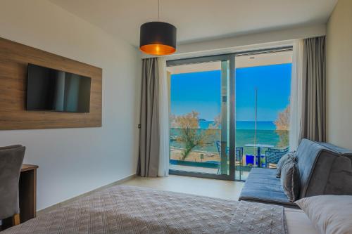 Maresole Beachfront Residence