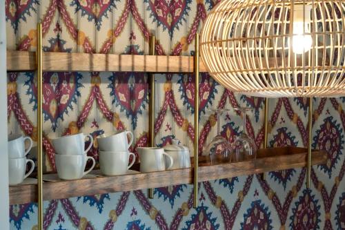 Příslušenství pro přípravu čaje a kávy v ubytování Le Clos de St Val 1