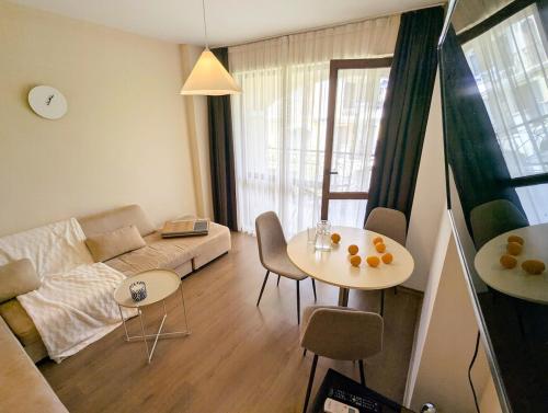 Cozy apartment on Sunny Beach