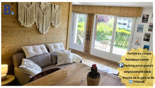 Joli studio avec terrasse