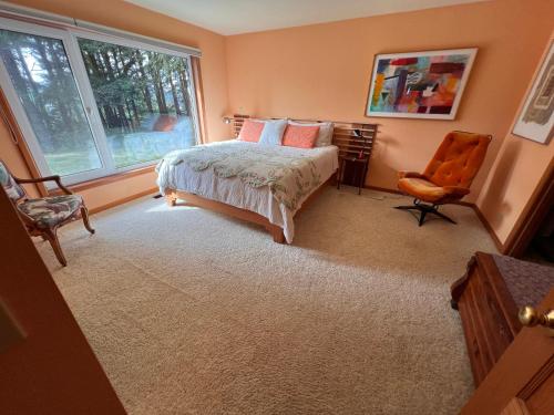 Voodi või voodid majutusasutuse Port Orford View Home toas