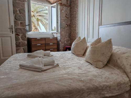 Luxury Apartment Riva with a magnificient view