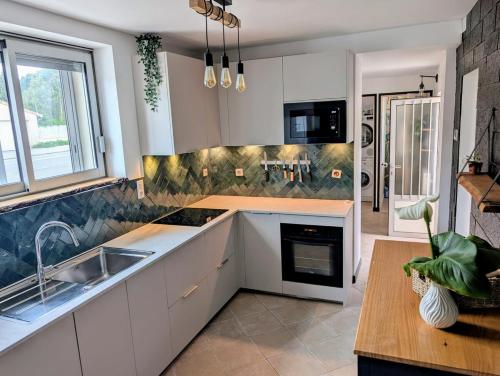 Η κουζίνα ή μικρή κουζίνα στο Dod's location 2