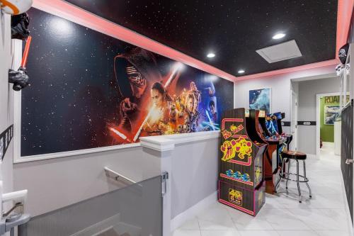 5BR Getaway with Pool Arcade Games and Resort Access photo 21