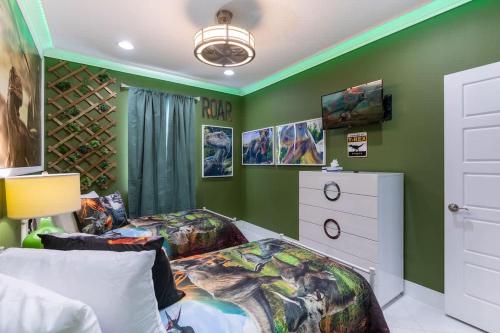 5BR Getaway with Pool Arcade Games and Resort Access photo 32
