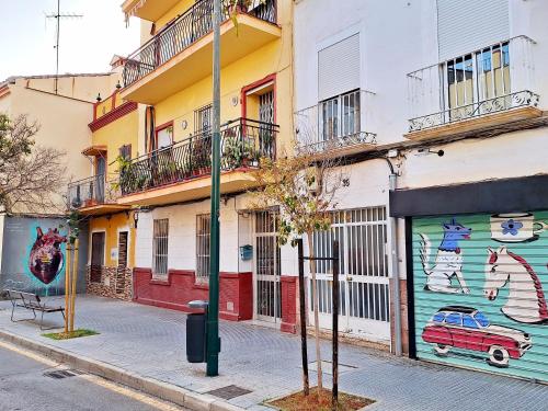 Sunny Malaga Centre Flats, 2 Options, with Balcony or Terrace