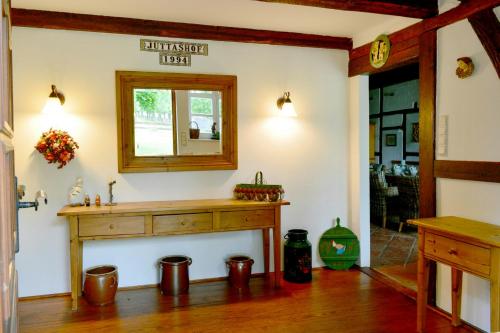 Φωτογραφία από το άλμπουμ του Historic Farmhouse Near The Schaalsee Lake σε Camin