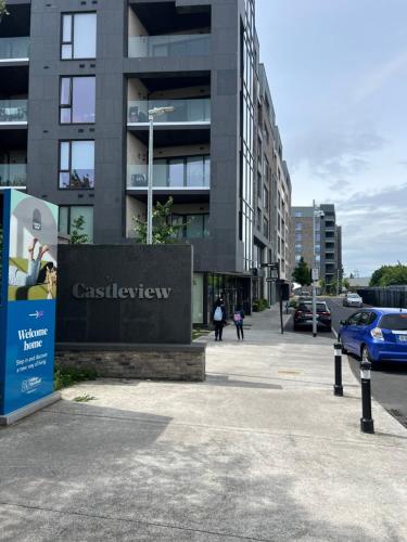 Gallery image of Classy gym apartment with 2 balcony in Dublin